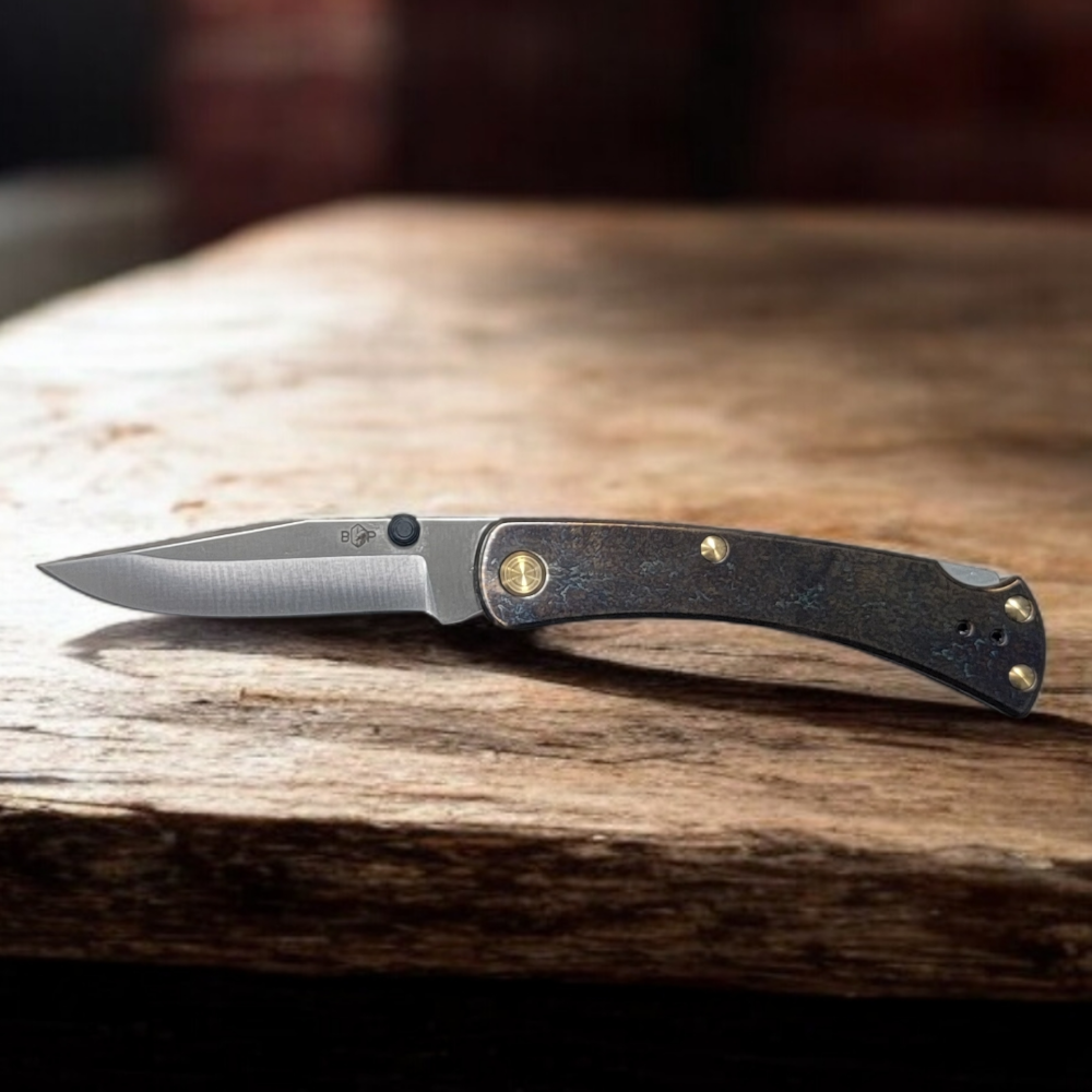 The Lookout – VG10 Clip Point Lock back Gentleman’s Folding Knife - Image 3